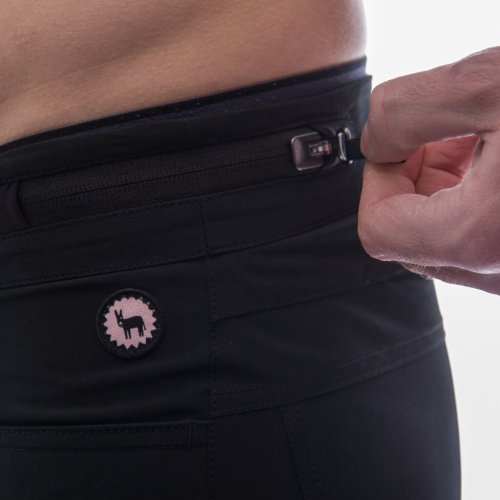 FRESH TRASH MEN´S, RIDER SHORTS TRUE BLACK