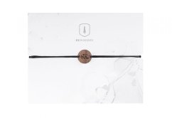 BeWooden náramek Stojící medvěd