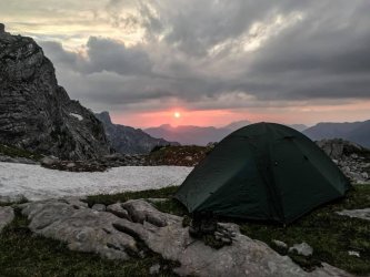 Kempování na podzim: prožijte babí léto pod stanem či v karavanu