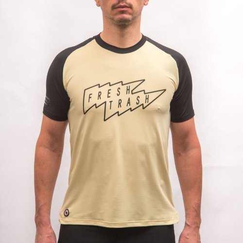 FRESH TRASH MEN´S, Horizon short sleeve tee sand/black