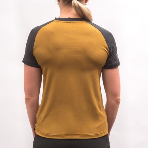 FRESH TRASH WOMEN´S, Horizon short sleeve tee golden/black